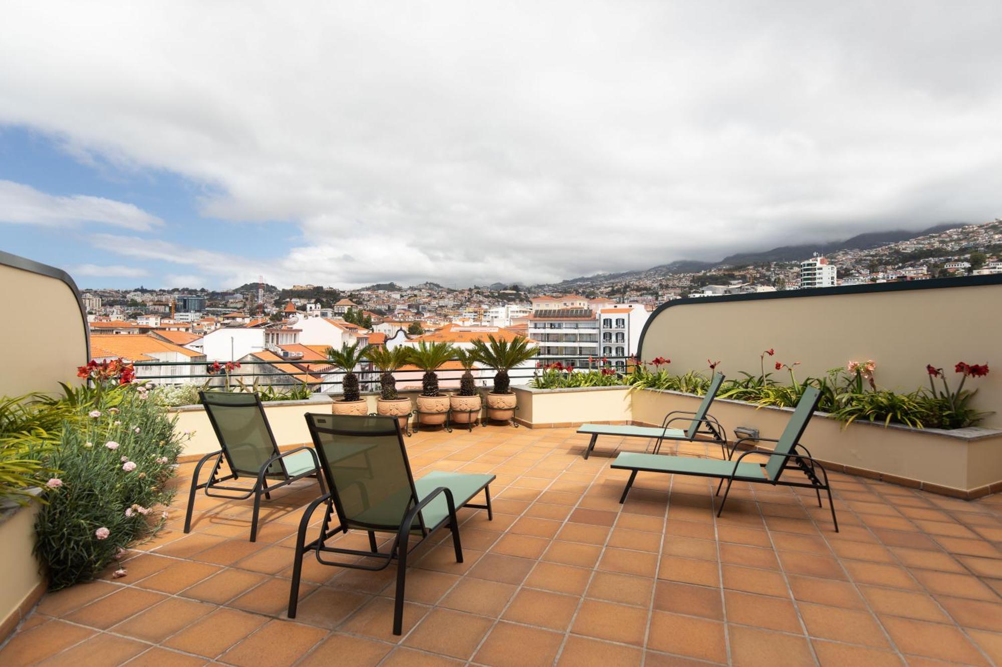 Anadia Penthouse Duplex Apartment
