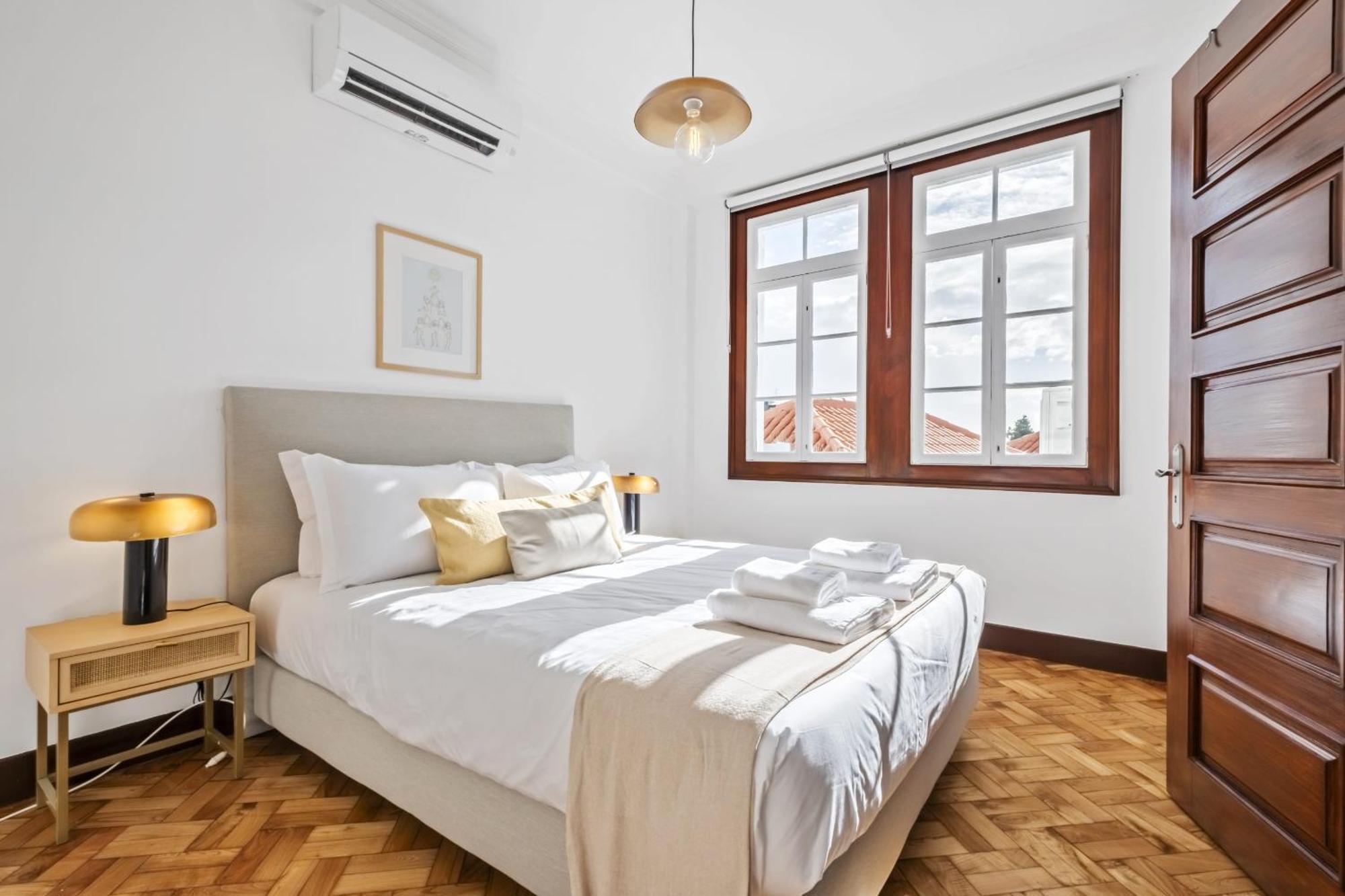 Zino B - By Wehost Appartement
