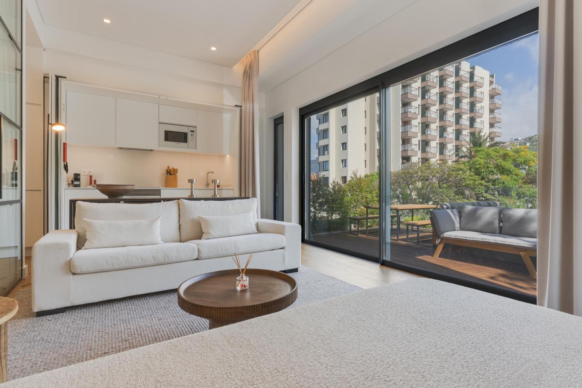 Apartment Acqua - Private Swimming Pool Funchal (Madeira)