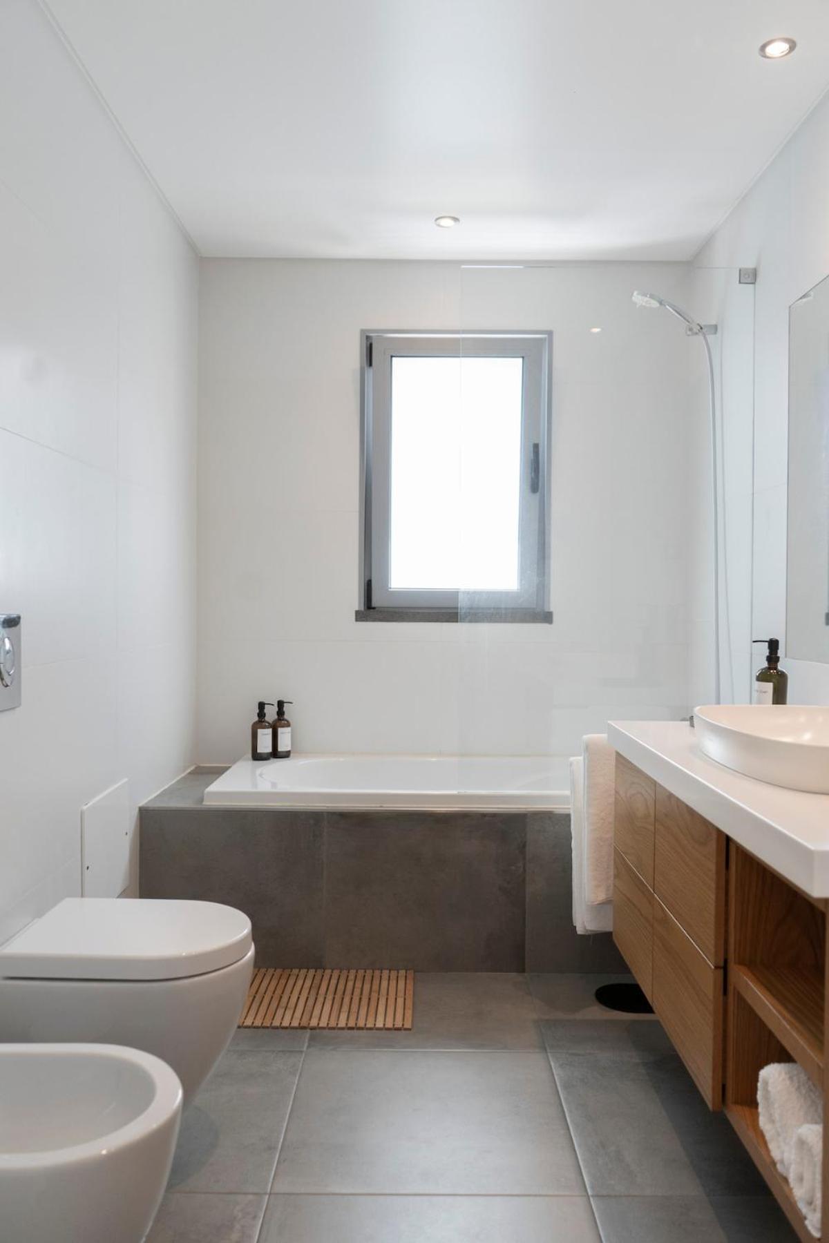 White Apartment *
