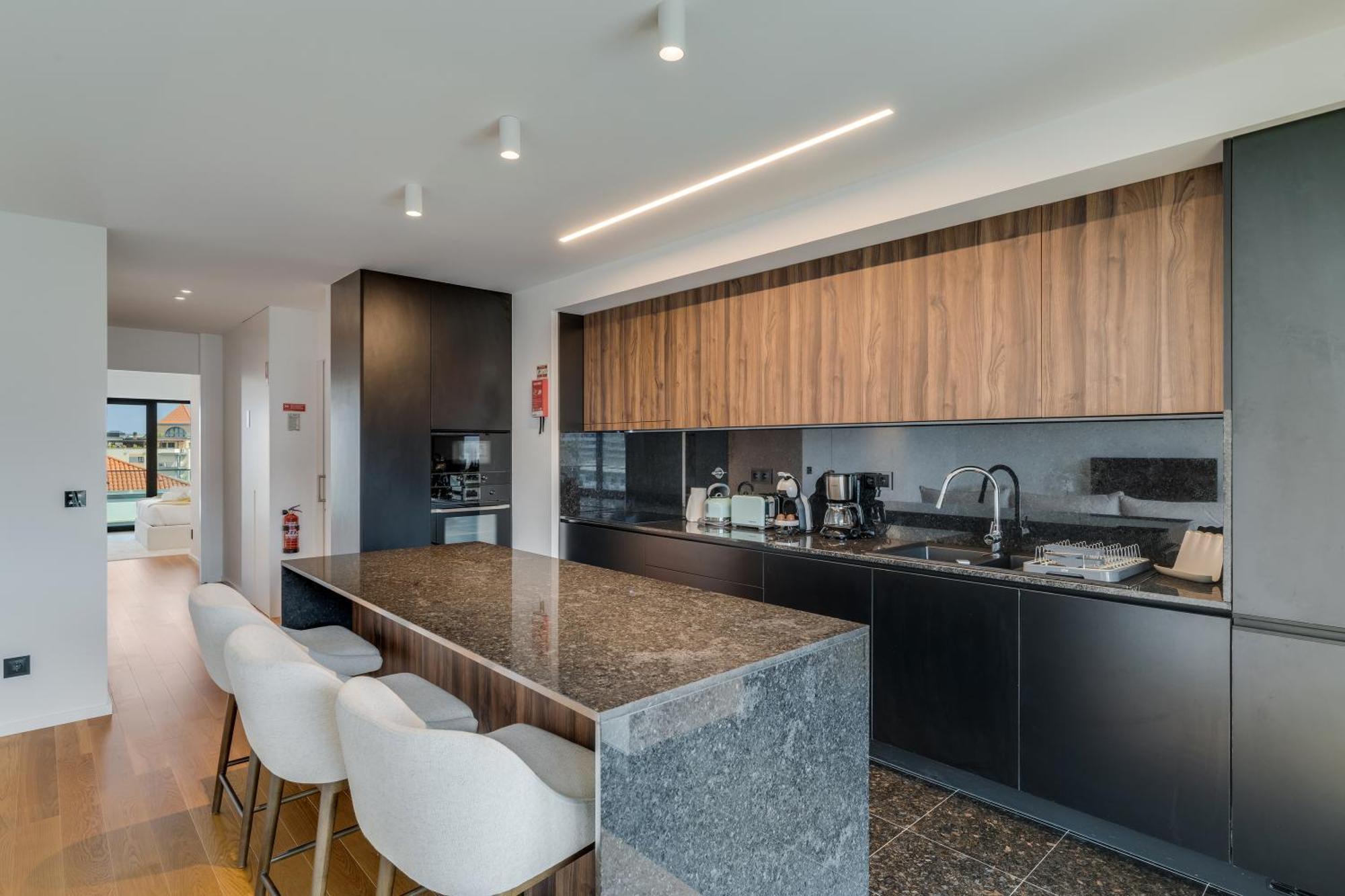 Oceanview Pearl Varino By Madeira *