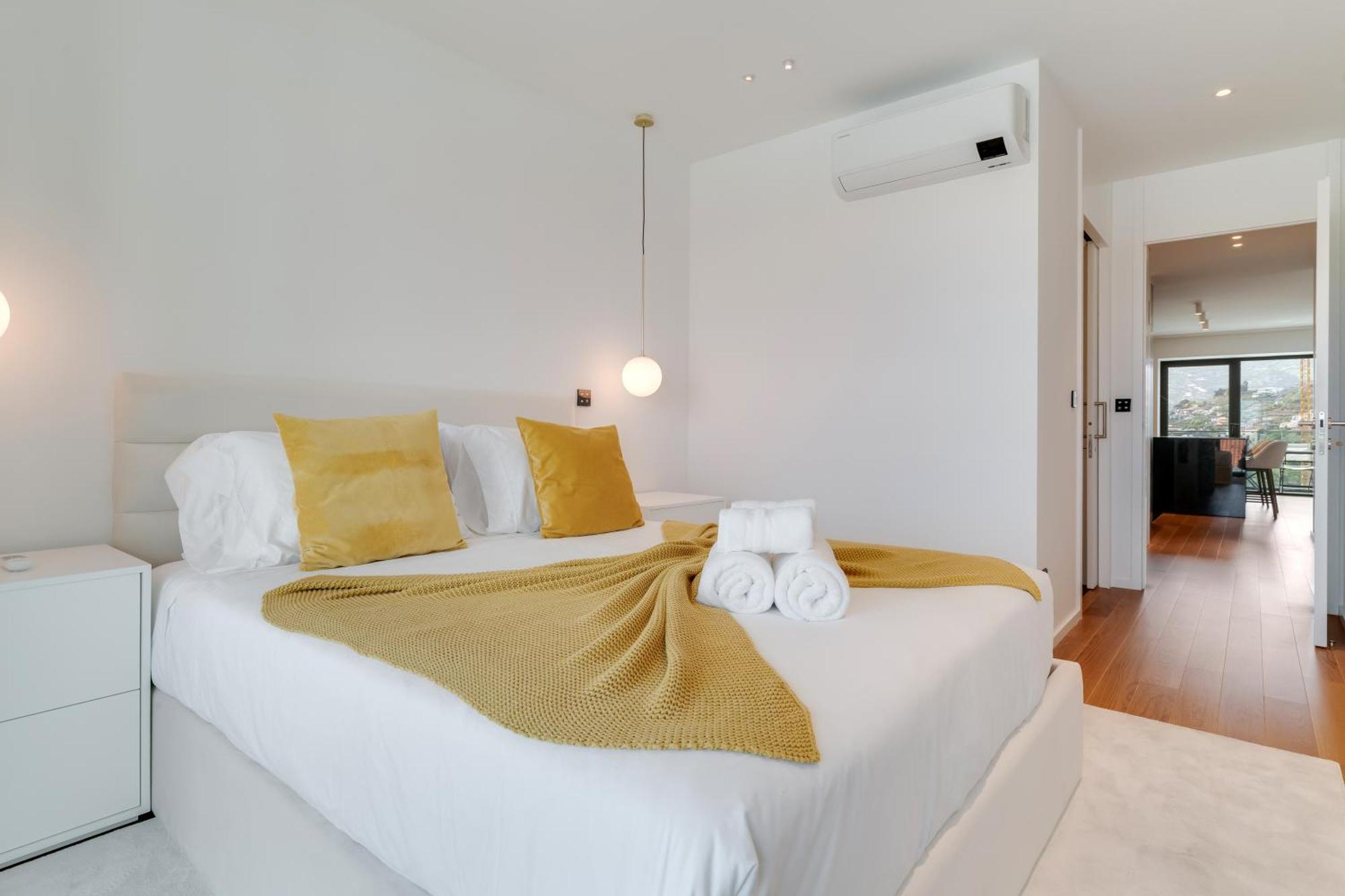 Oceanview Pearl Varino By Madeira Apartment *