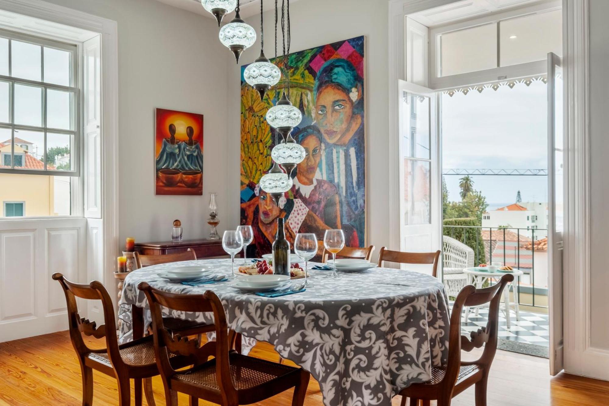 Til Gallery Villa Funchal (Madeira)