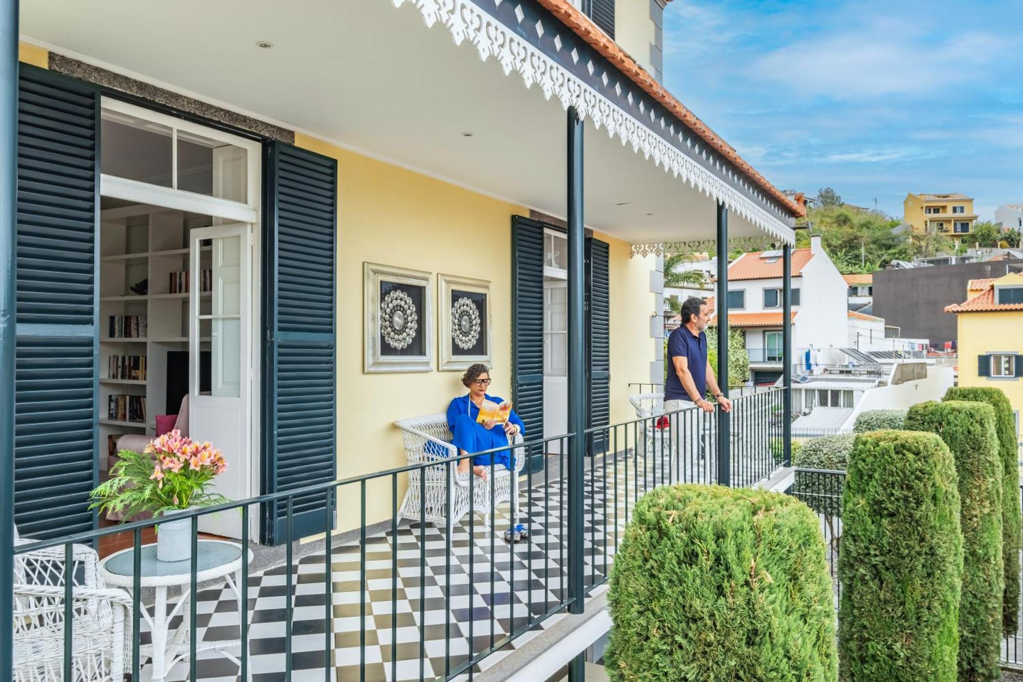 Villa Til Gallery *