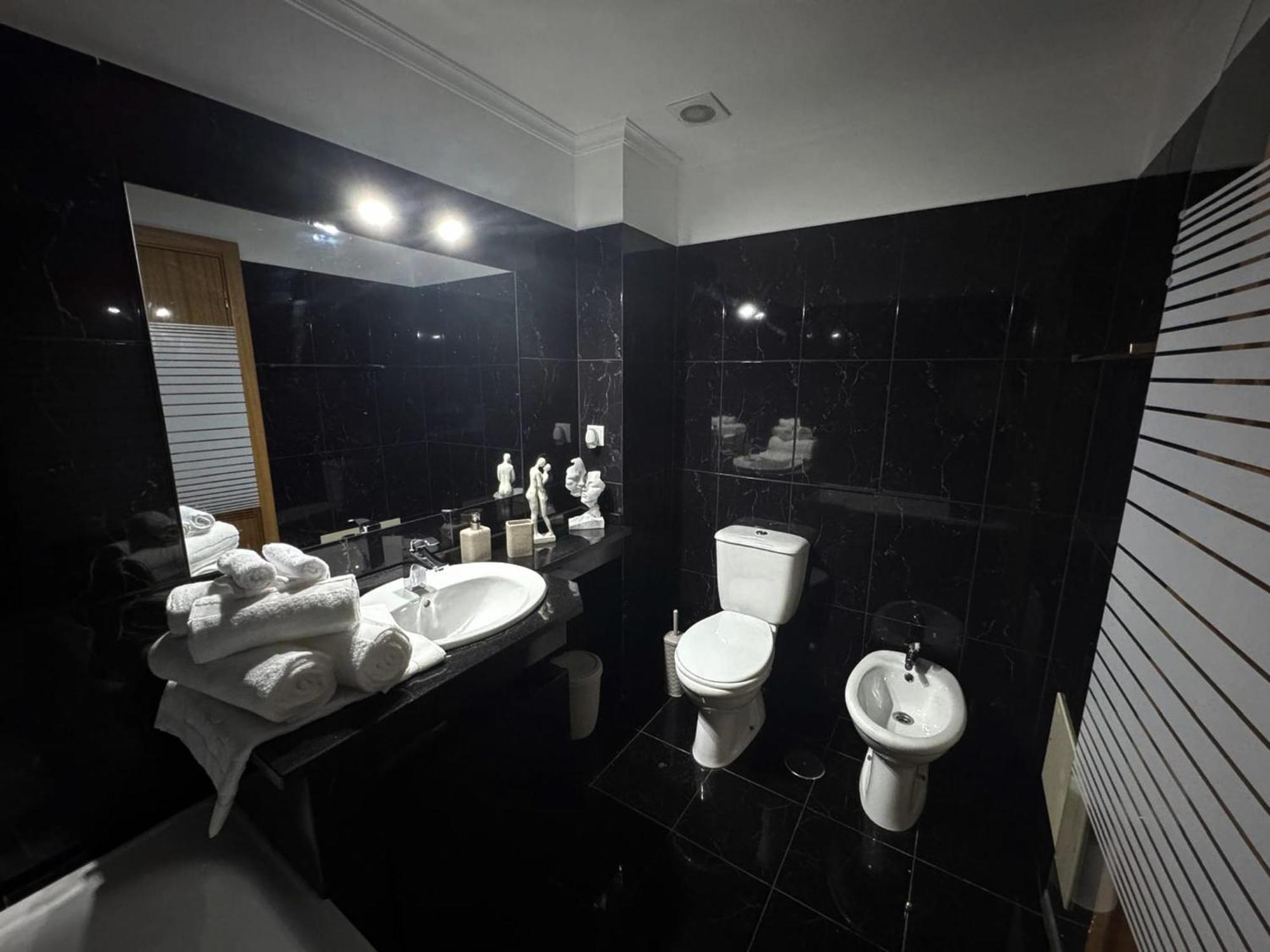 Homestay Getaway, Cozy Private With Bathroom And Wifi *