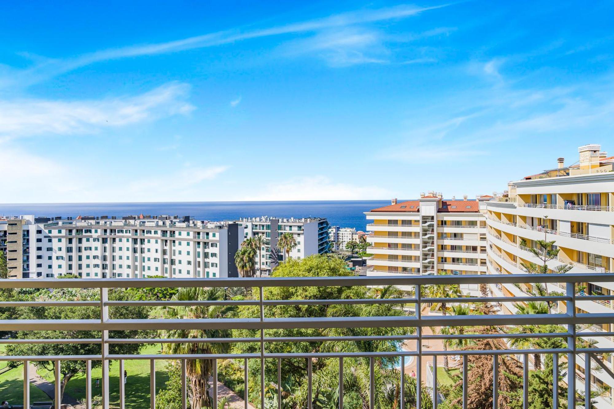 Apartment Tulipa Prime Location Funchal (Madeira)