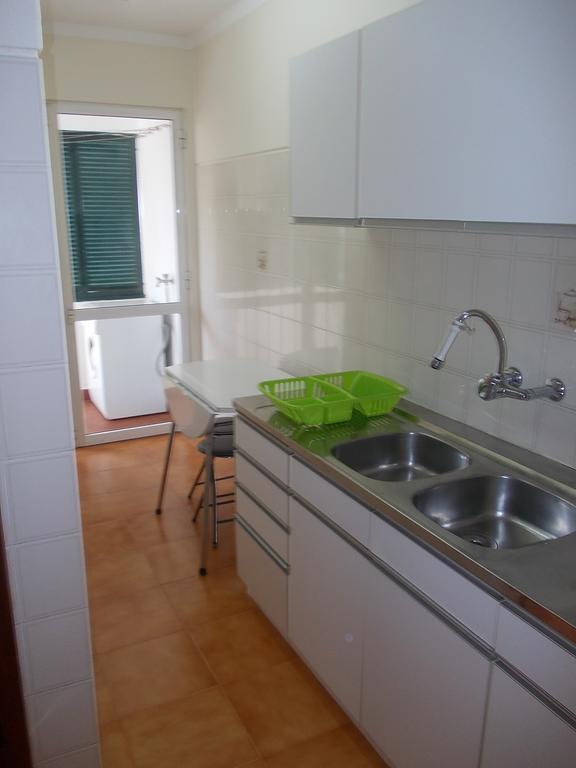 Apartment Conjunto Habitacional Levada Do Cavalo Funchal (Madeira)