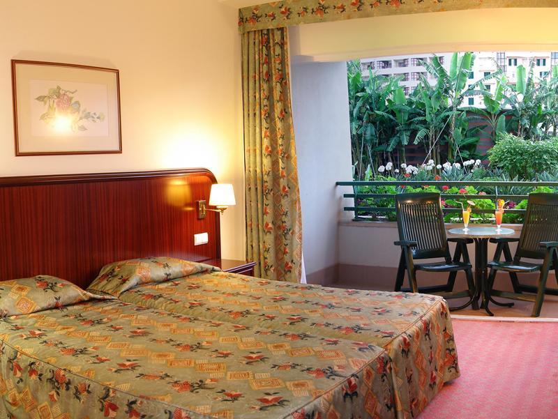 Hotel Jardins Da Ajuda 4*