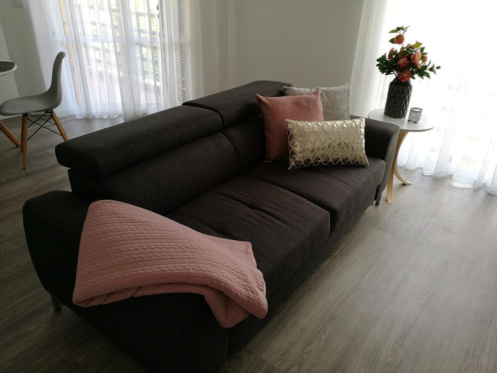 Feel Apartment