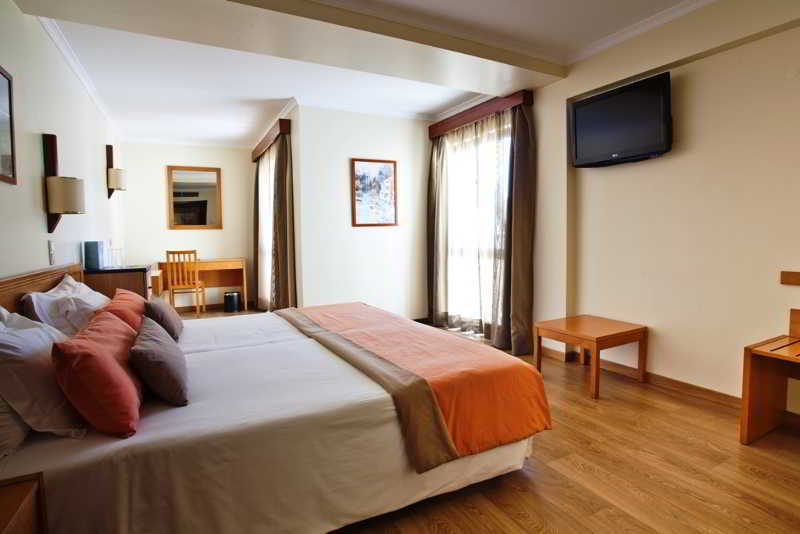 Khách sạn Alto Lido 4*