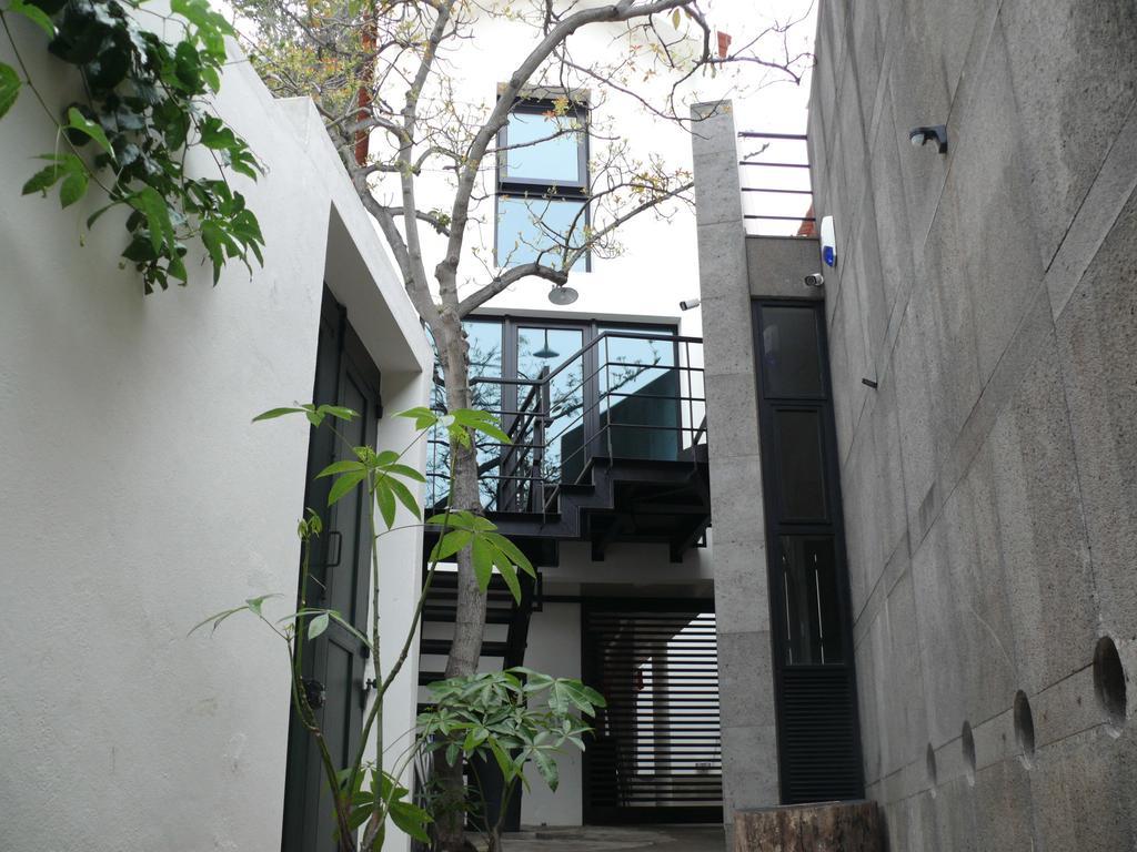 The Loft Junction Apartment