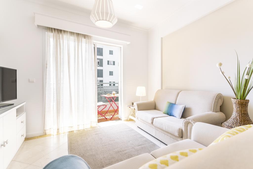 Apartment Ajuda Ii By An Island