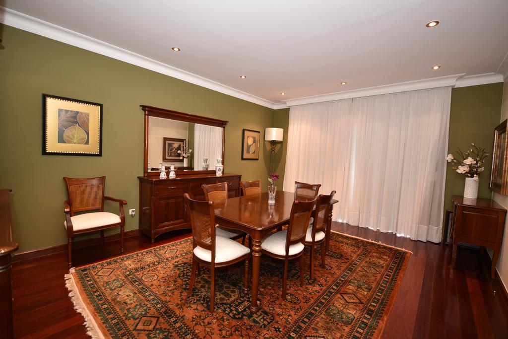 Santana Villa *