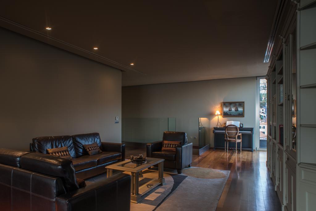 Arts In Penthouse Til Sol * Funchal (Madeira)