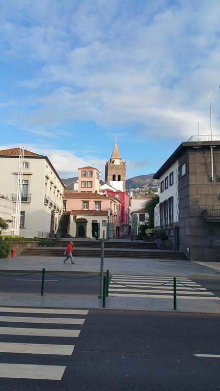 Edificio Charles 104 Funchal (Madeira)