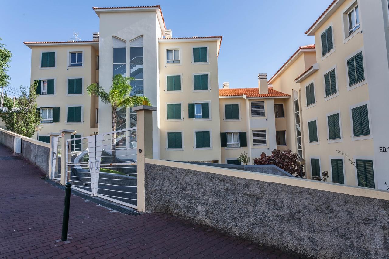 Blue Sky * Funchal (Madeira)