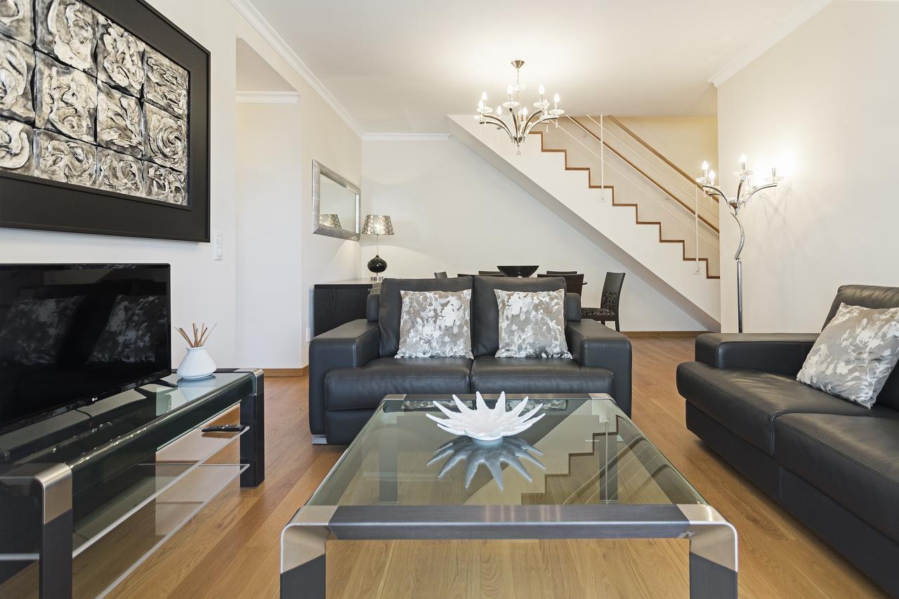 Jasmineiro Iii By An Island Apartment *
