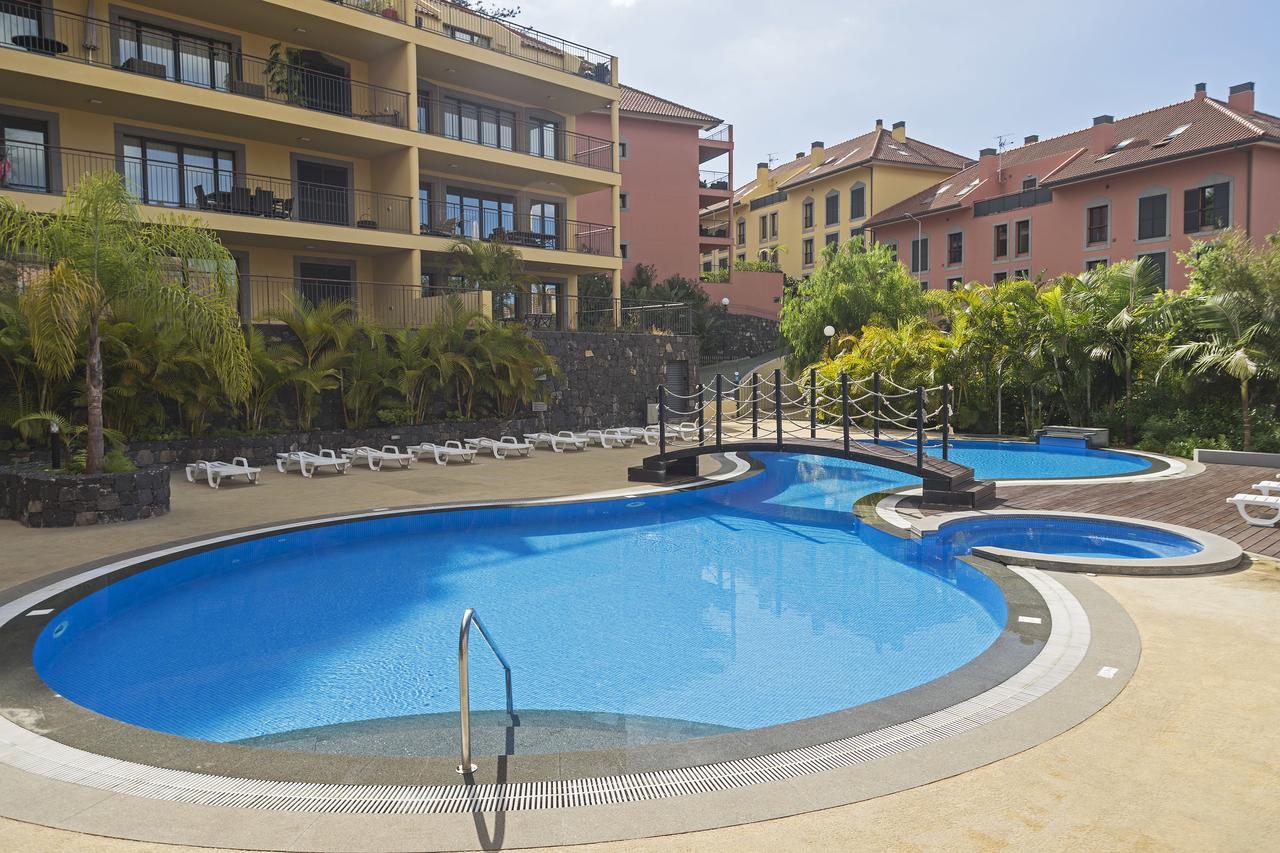 Comboio Ii By An Island Apart Apartment Funchal (Madeira)