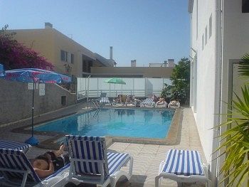 Residencial Melba Gasthof 2*