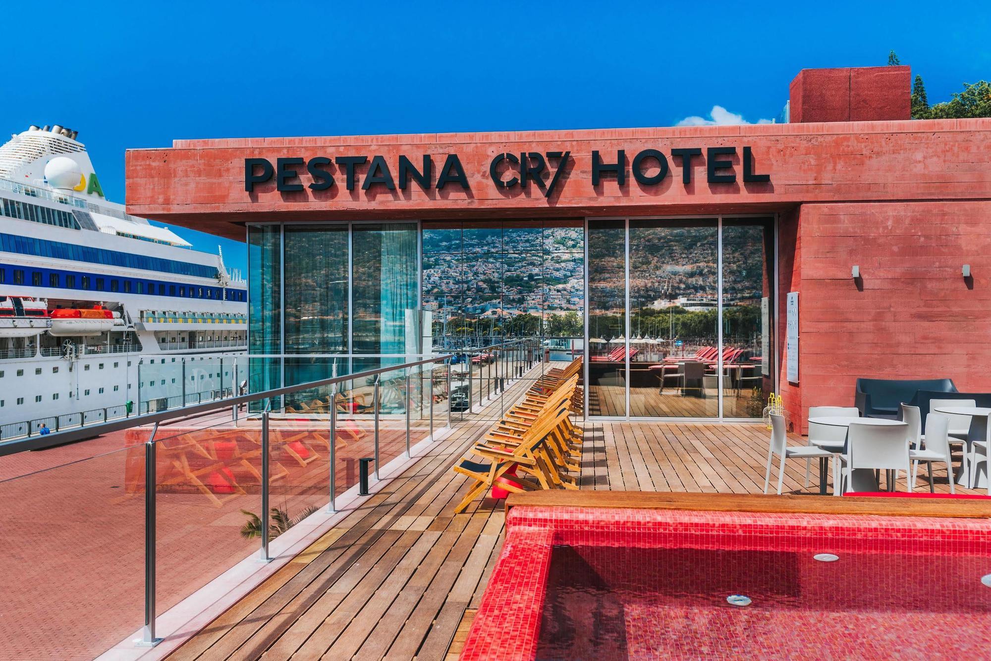 Hotel Pestana Cr7 4*
