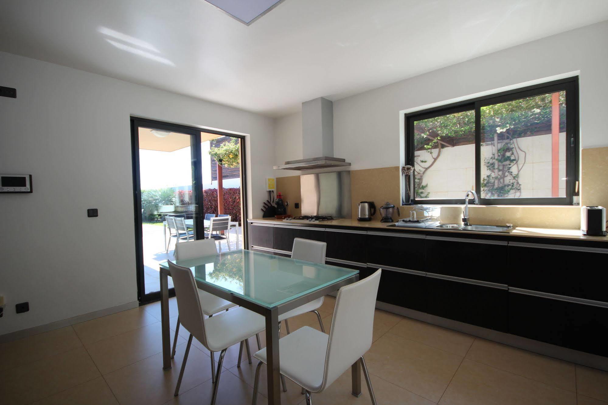 Villa Vitoria - By Lovelystay Villa *