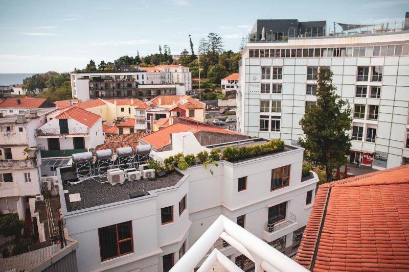 Turisticos Atlantida Aparthotel Funchal (Madeira)