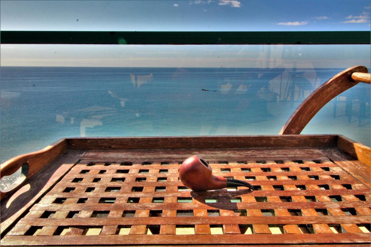 Charming Penthouse In Pestana Apartment