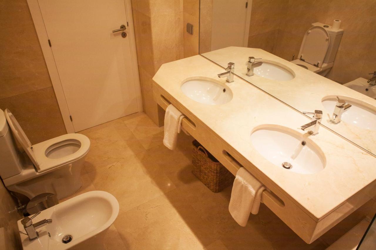 Two Bedroom With Balcony And Gorgeous View Over The Atlantic Apartamento