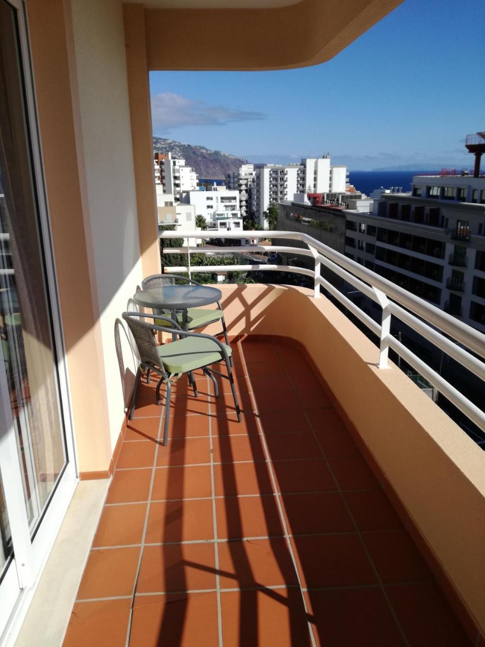 Apartment Lido Balcony Sea View Funchal (Madeira)