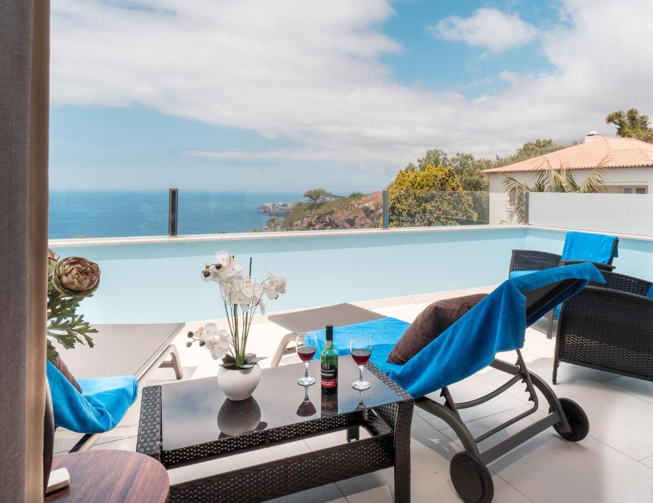 Villa Loreina Palace With Private Pool&soccer Field *