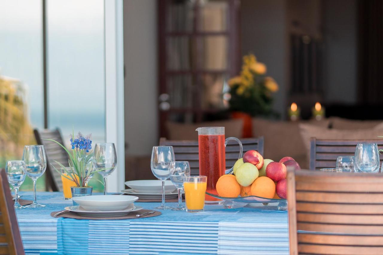 Villa Loreina Palace With Private Pool&soccer Field Funchal (Madeira)