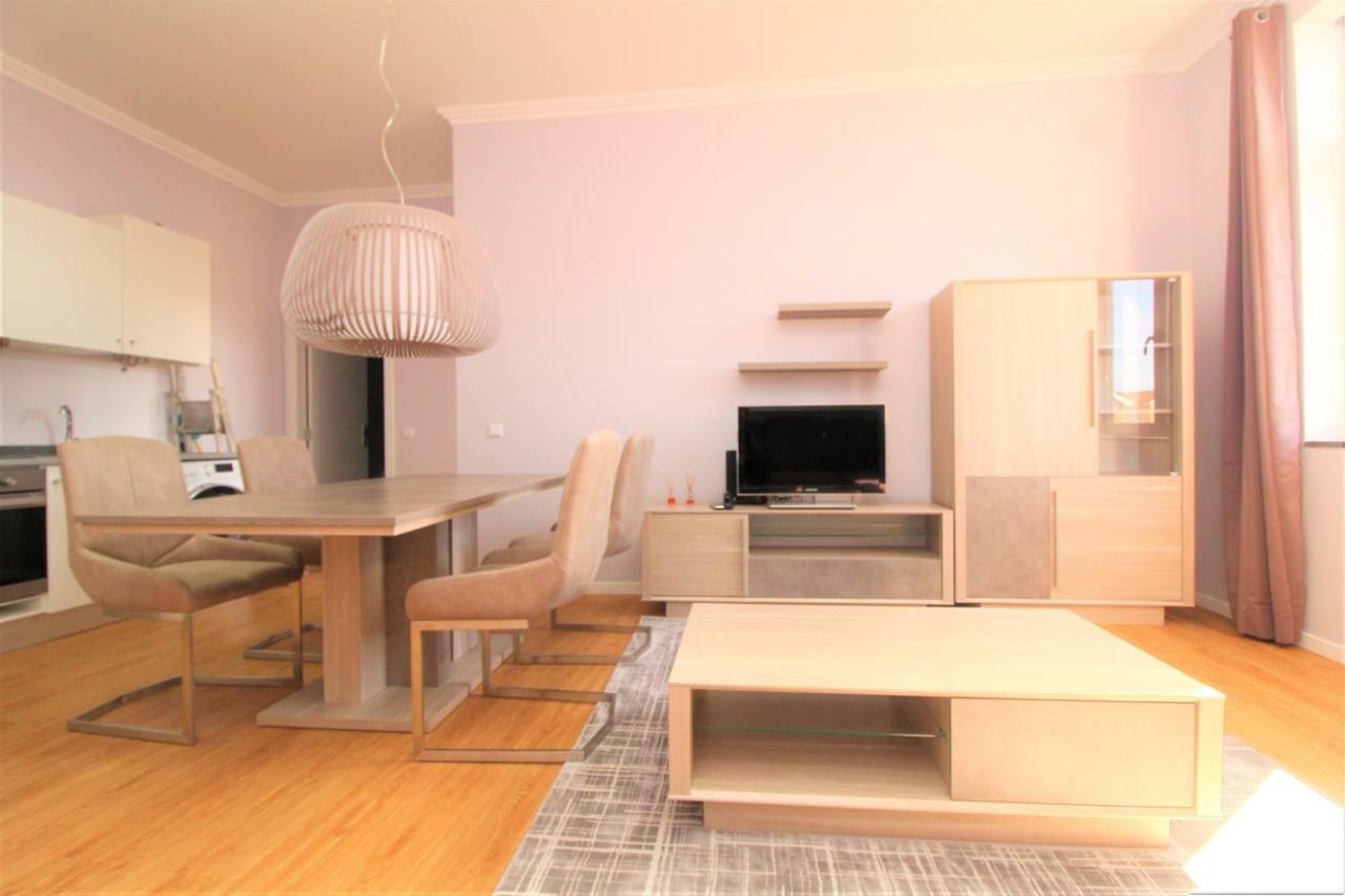 Heart Old Town Center 5 Stars Apartment *