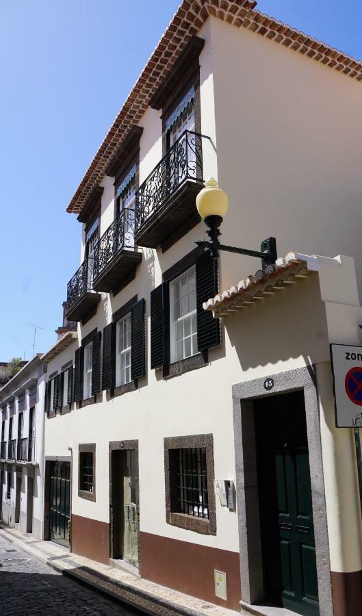 Heritage Apartment *
