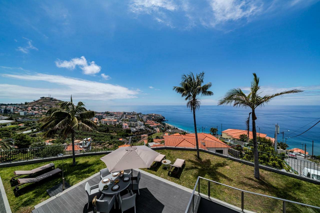 Villa Papagaio By An Island Funchal (Madeira)