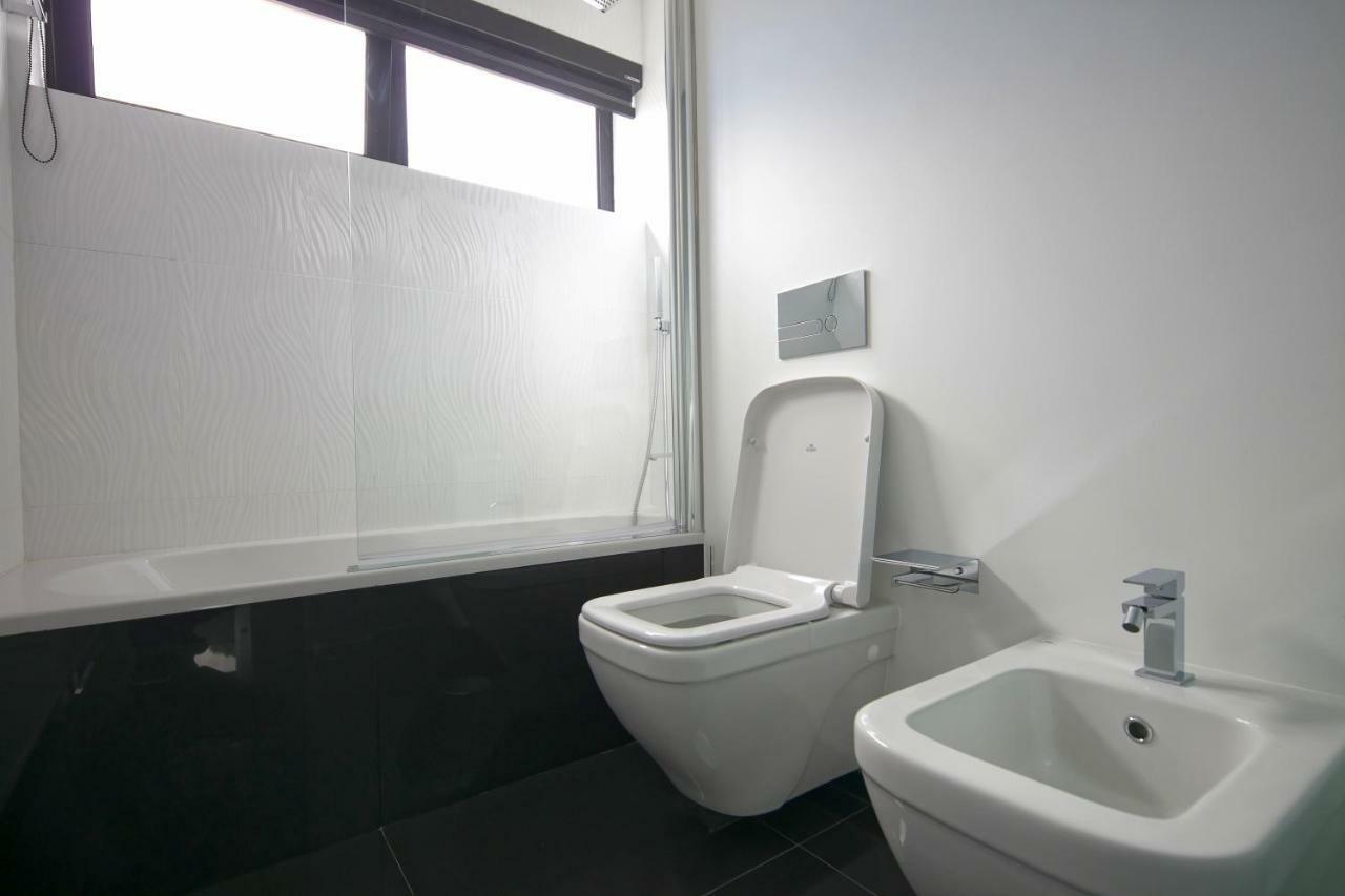 Spacious Luxury With A Great View, Funchal, Free Wifi And Parking Apartment Funchal (Madeira)