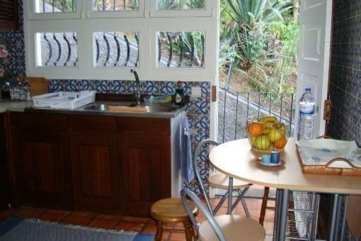 Appartement Charmoso No Funchal, Com Grande Jardim E Vista Esplendida