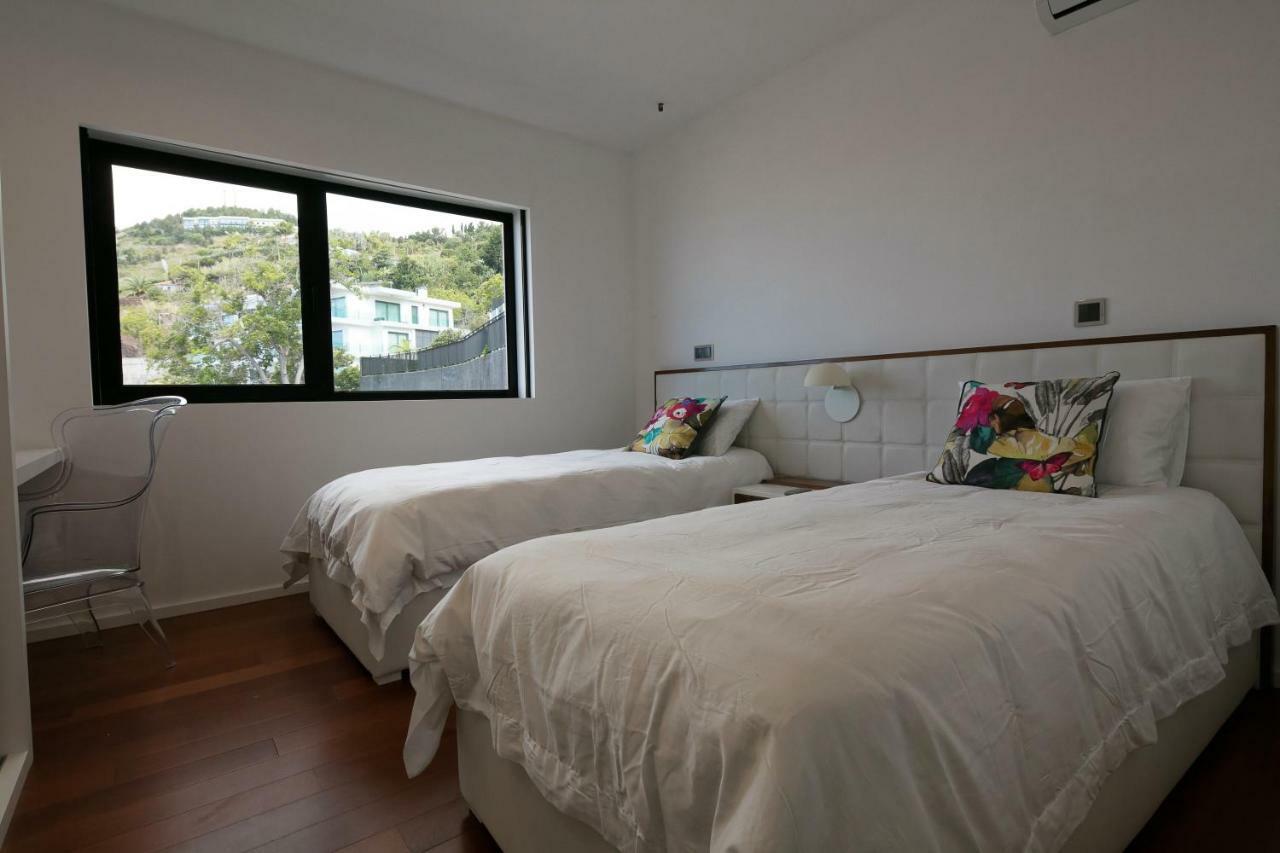 Apartment Spacious Luxury With A Great View, Funchal, Free Wifi And Parking