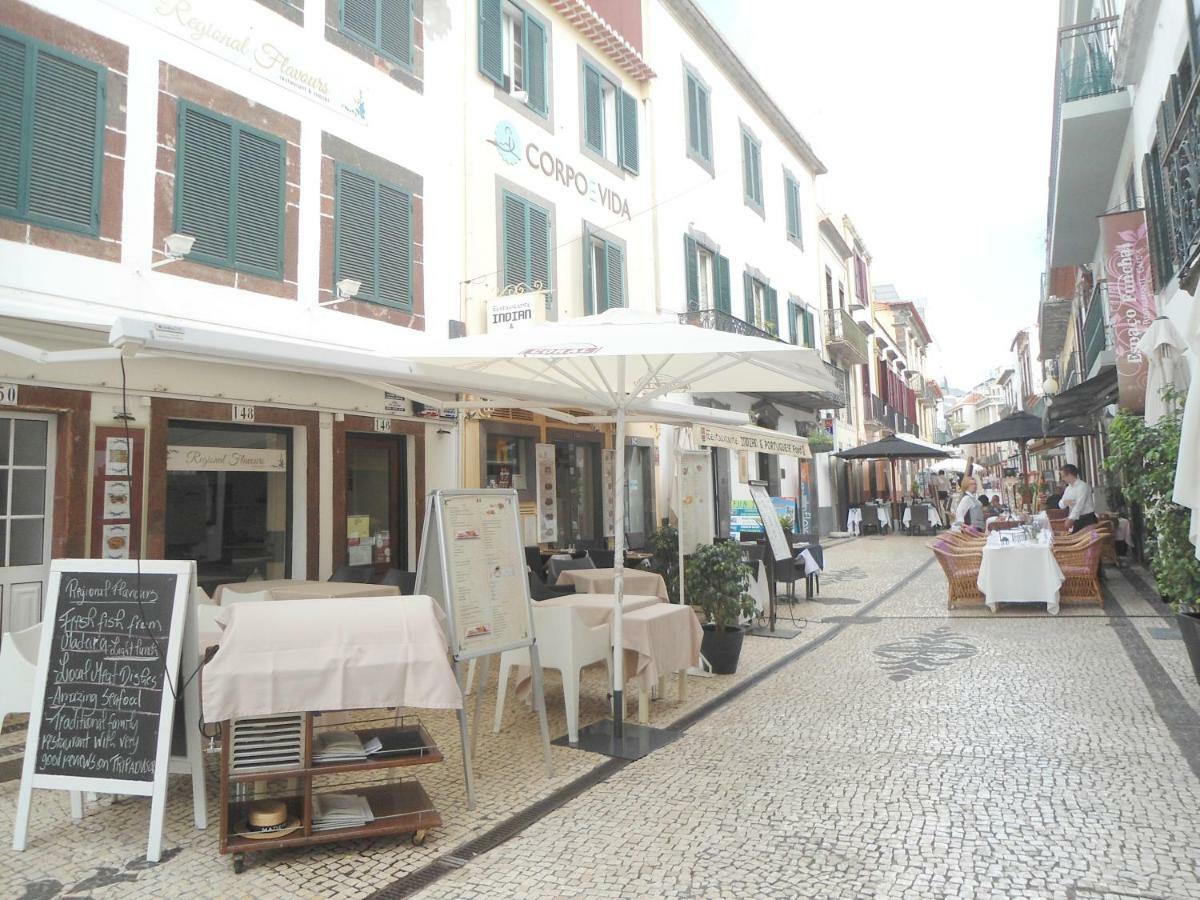 Terrace *