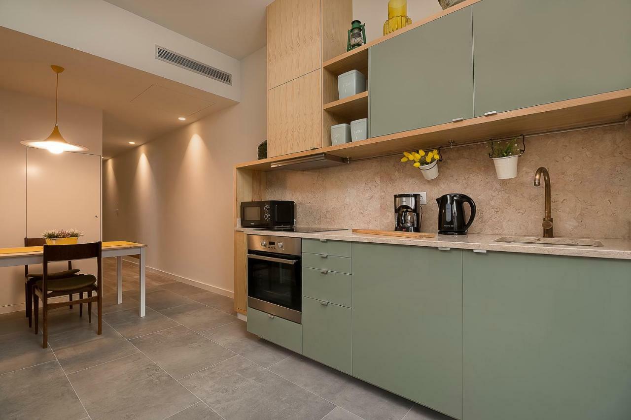 Ivens Apartment *