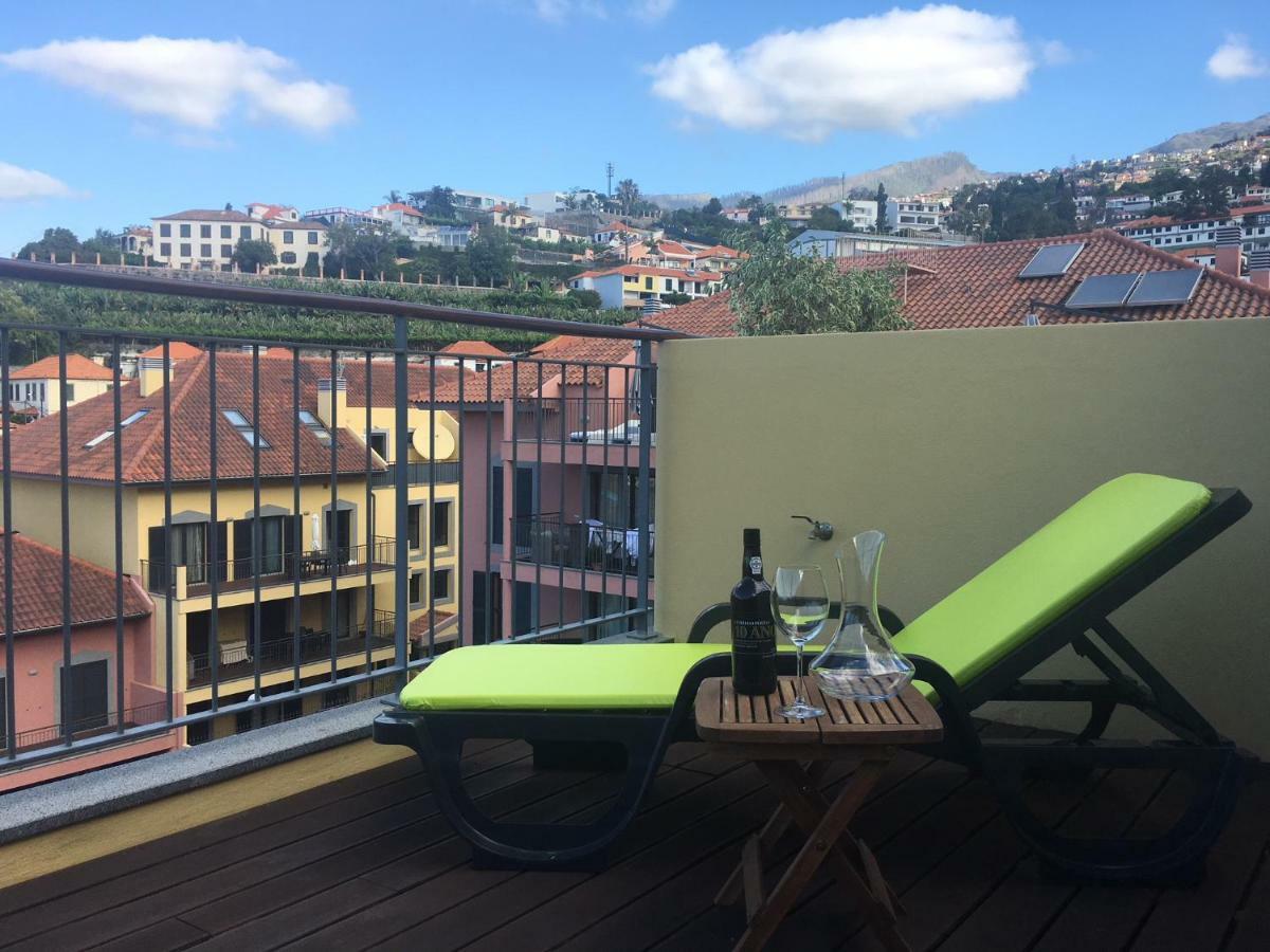 Aleixo's Terrace Penthouse *