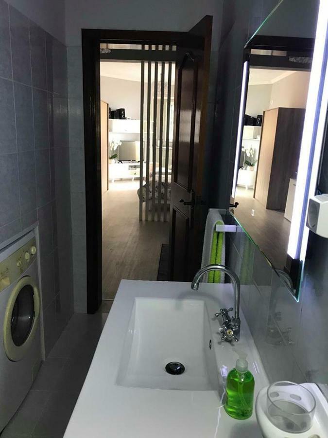 Apartment Studio's House