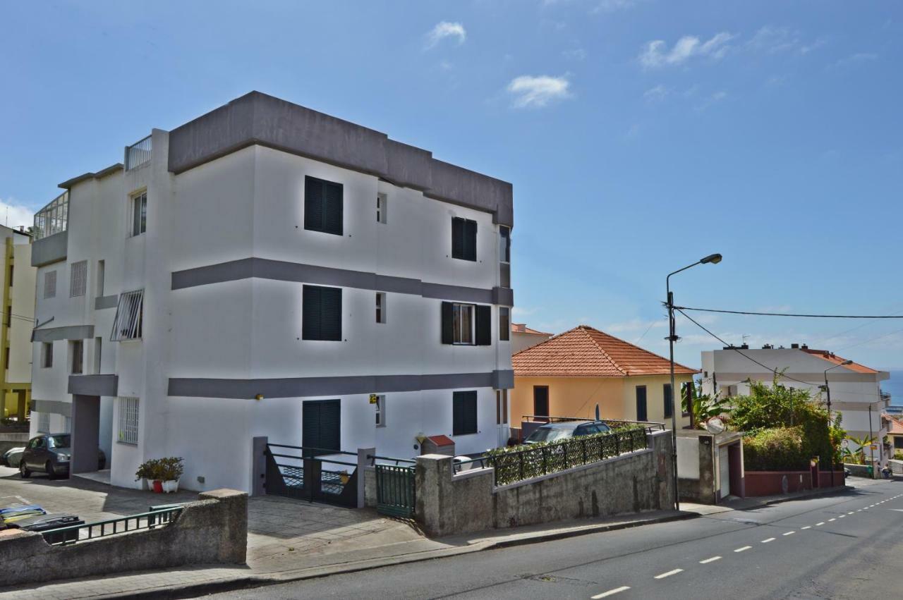 Floor With Balcony In Funchal (Madeira)