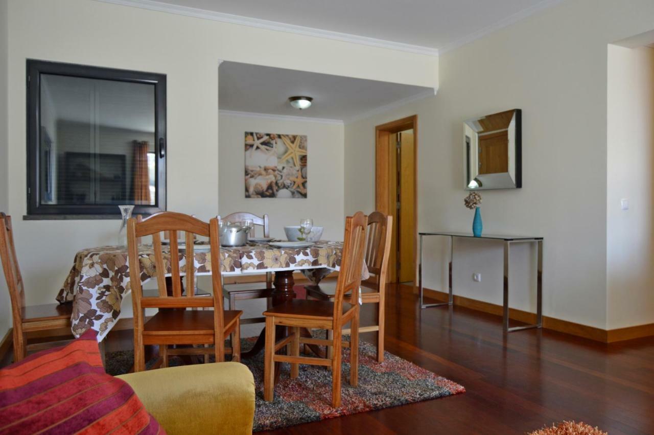 Floor In Center Apartment *