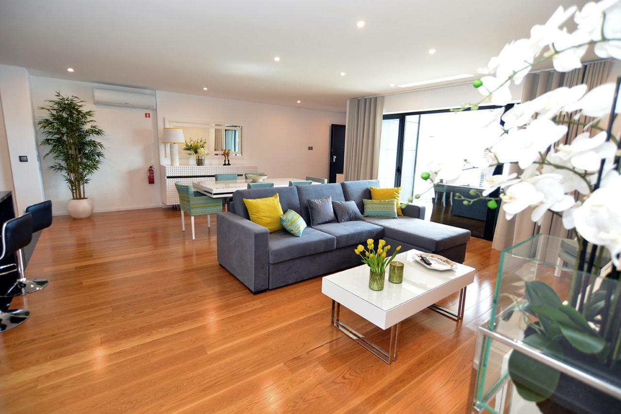 Apartment Sec Xxi 12 - 3 Bed Flat *
