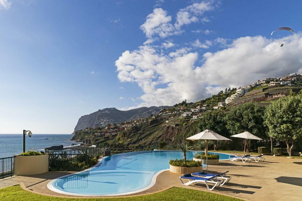 Formosa Infinity Pool Funchal (Madeira)
