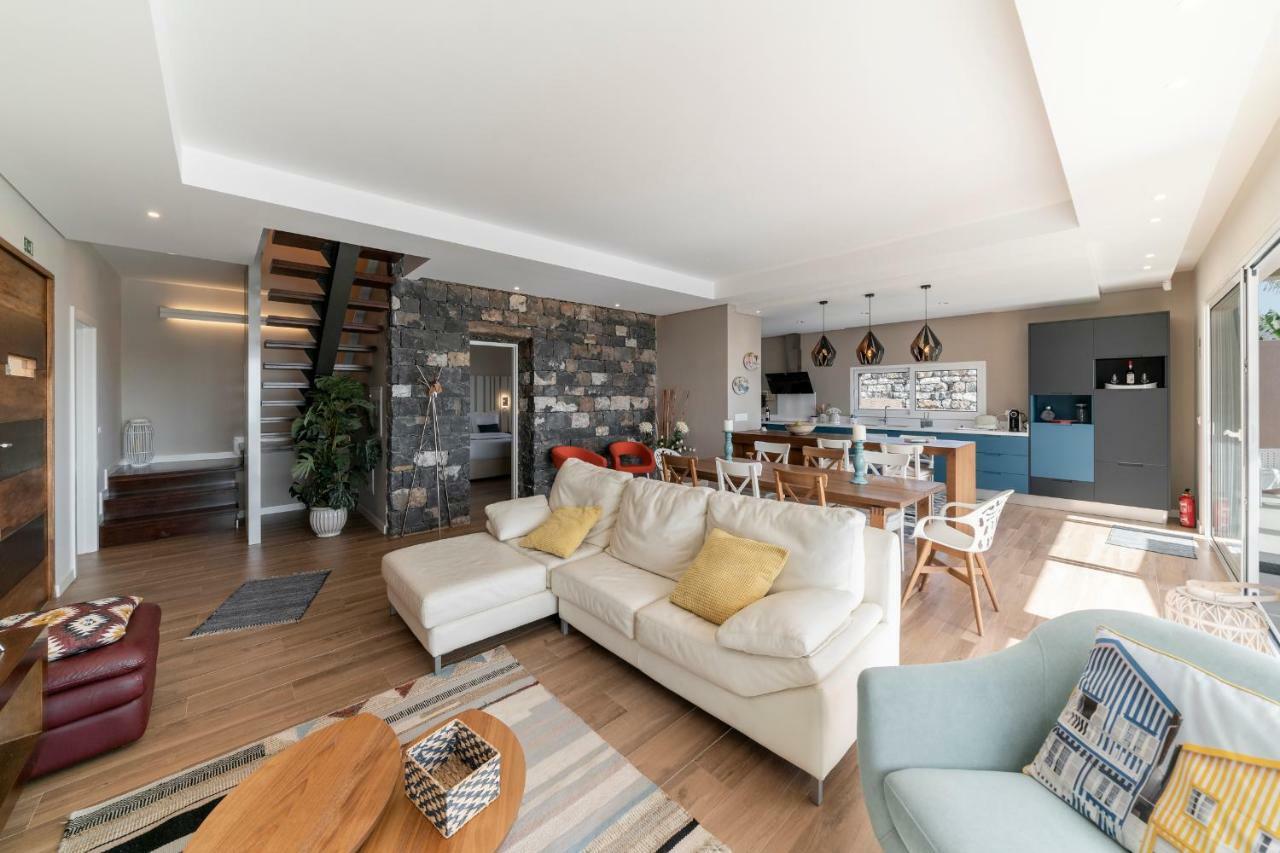 Villa New! Alvinho| Lifestyle&nature | Heated Pool Funchal (Madeira)