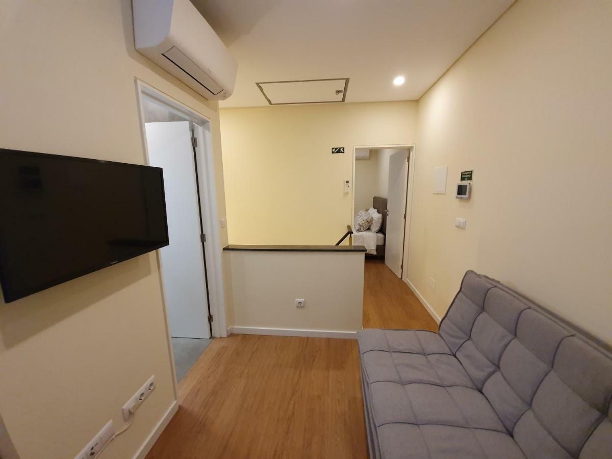 Agnelo Comfort - H V Guest house *