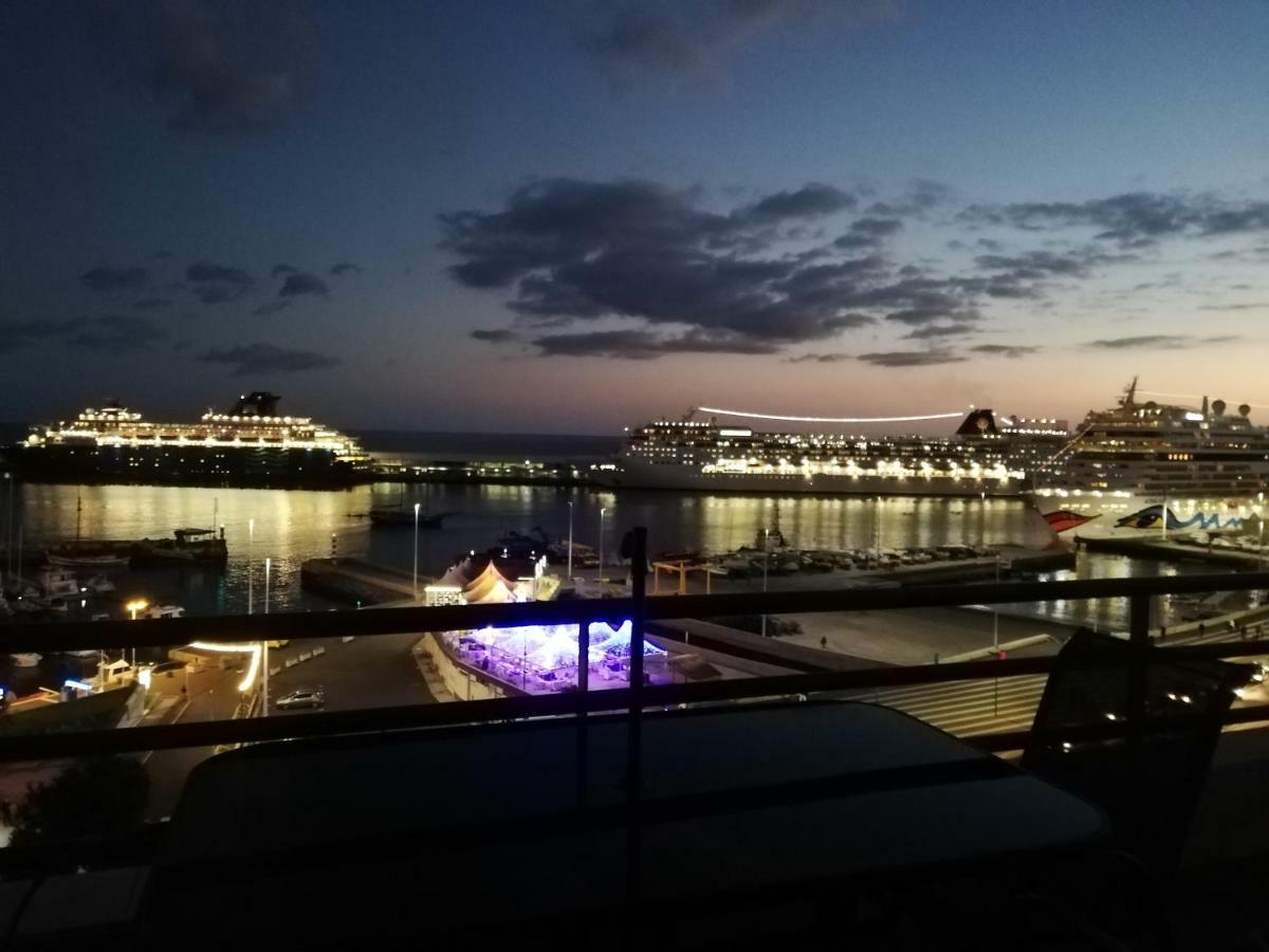 Marina Club *