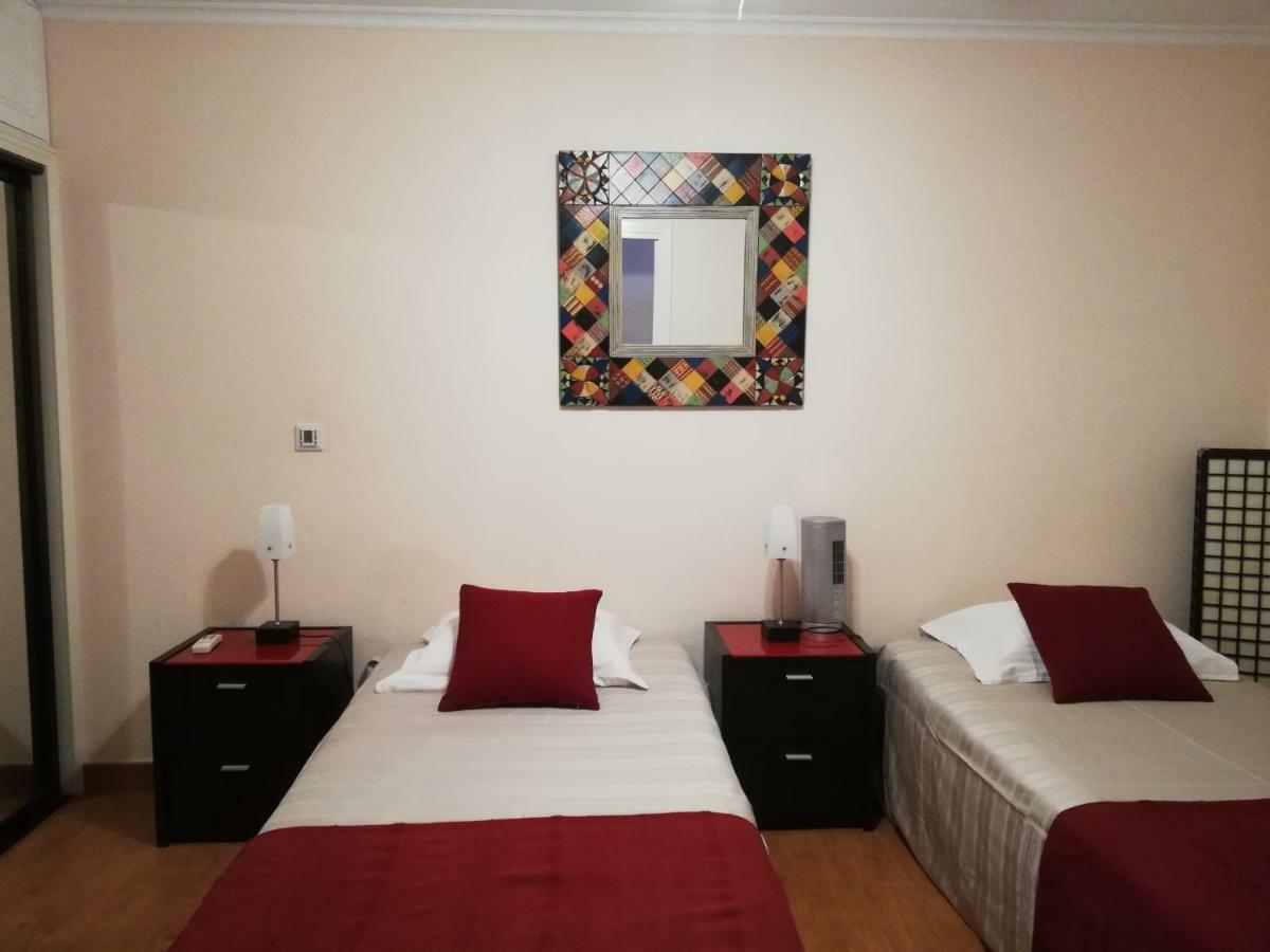 Apartment By The & Pool Funchal (Madeira)