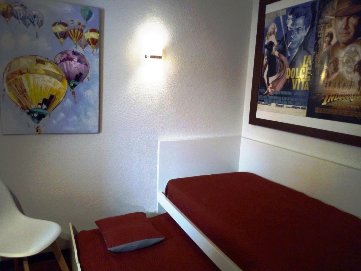 Un Balcon Sur La Apartament